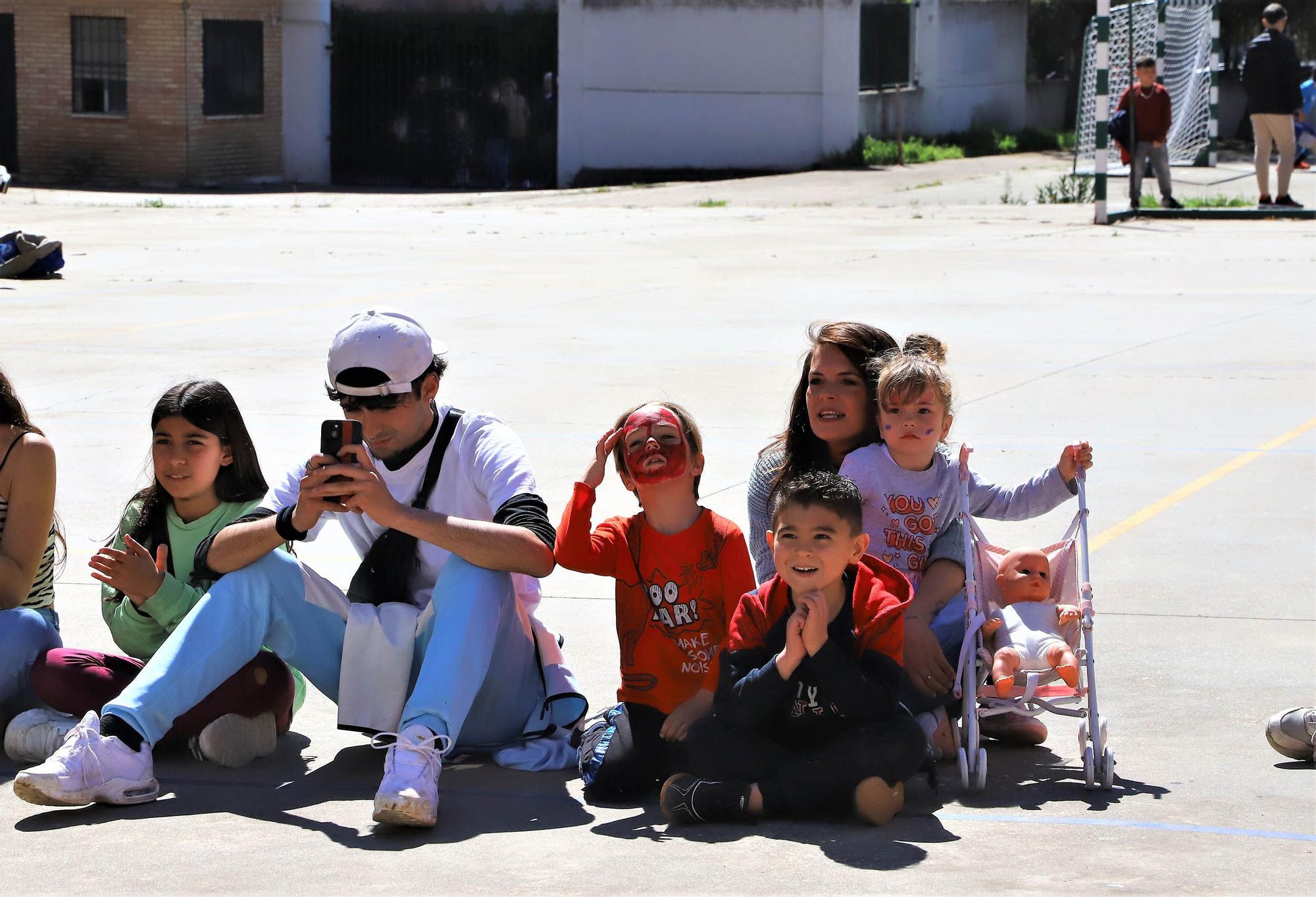 El colegio Lucano abre sus puertas durante un día