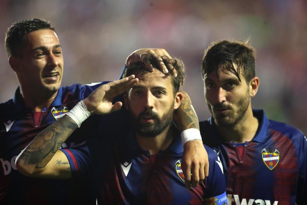 Levante UD - Real Valladolid: Las mejores fotos