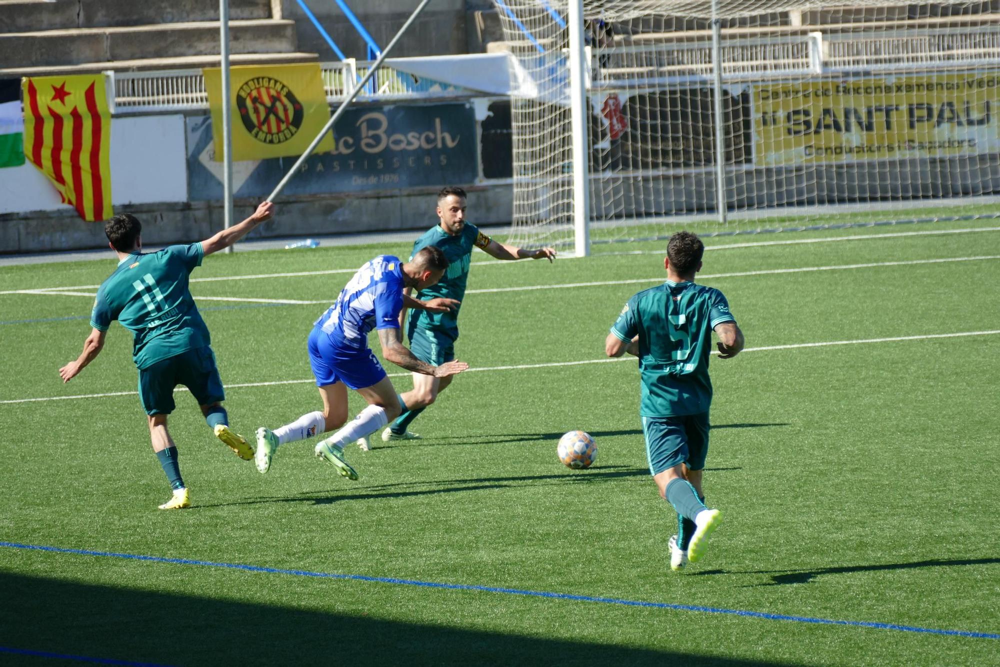 Eufòria al Figueres celebrant l'accés a la promoció d’ascens a Tercera RFEF