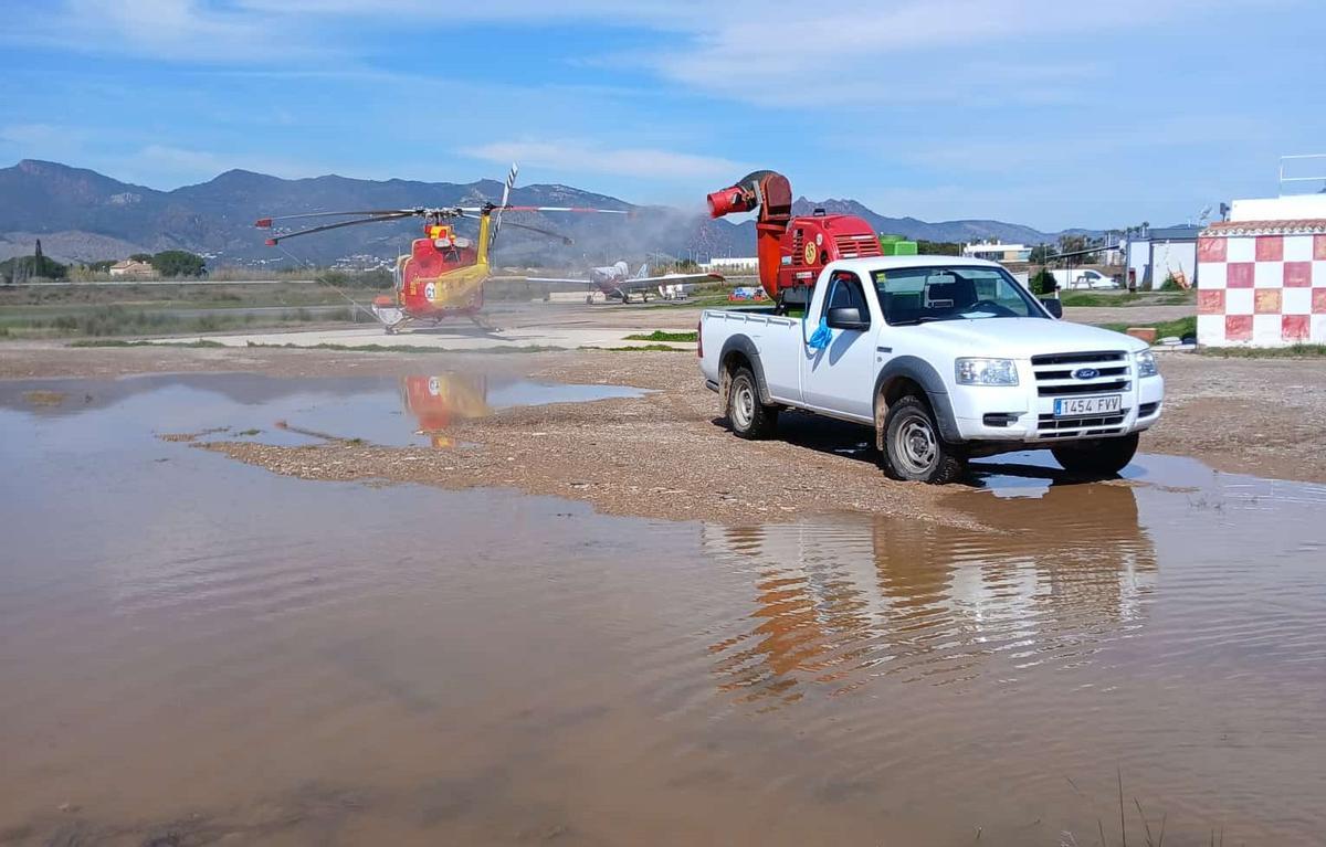 Actuaciones contra los mosquitos en la zona del aeroclub de Castelló.