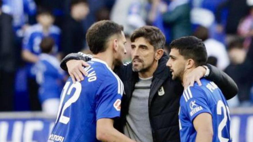 El bisturí del Oviedo: Paunovic prende la mecha, pero sigue sin verse el fuego