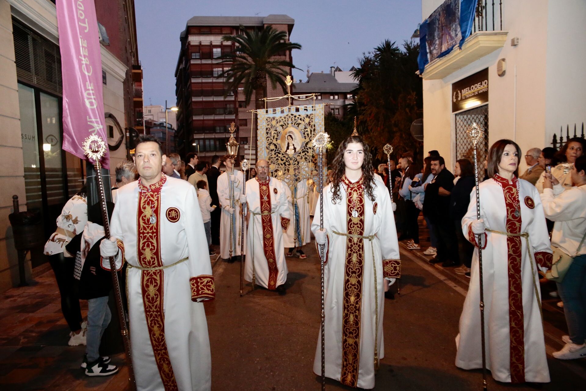 Las mejores fotos de la Peregrinación y los cortejos religiosos de la Santa Misa en Lorca