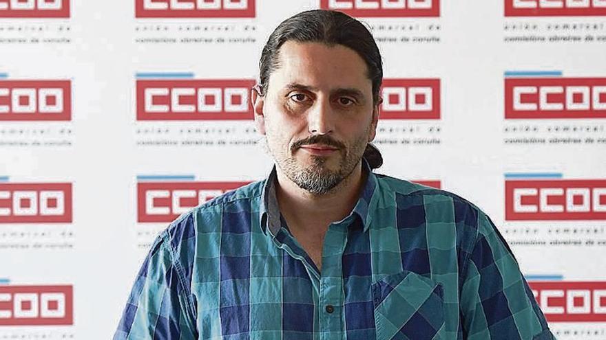 Cristóbal González Triñanes, na sede coruñesa de CCOO.