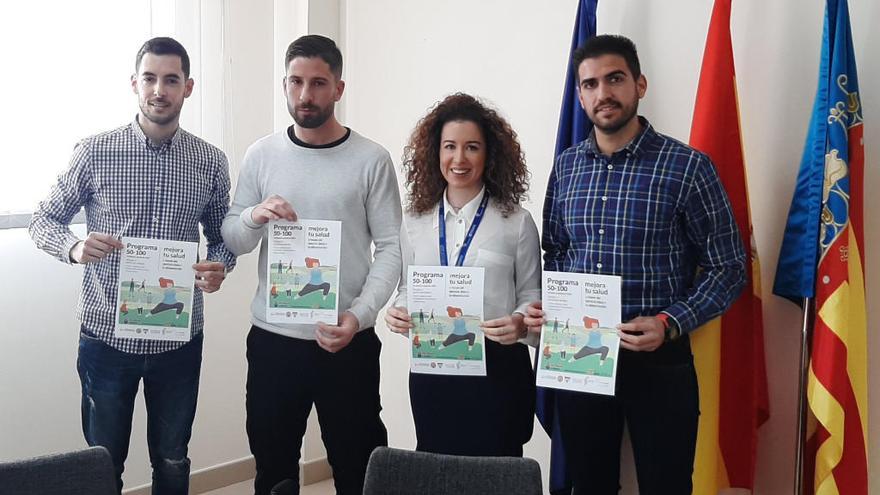 Torrevieja Salud promueve la actividad física para mejorar la salud de los vecinos de San Miguel de Salinas