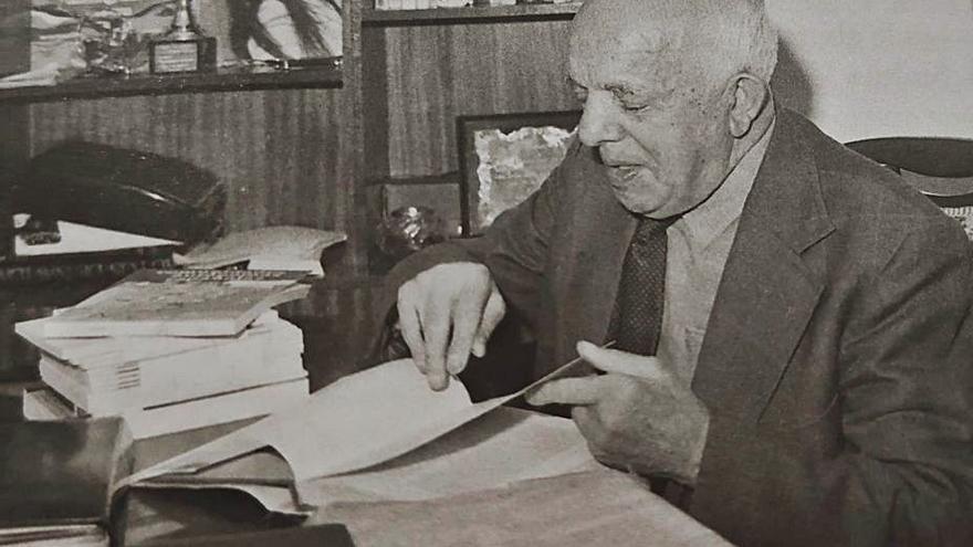 Miguel González, fundador de la Librería Miguel.