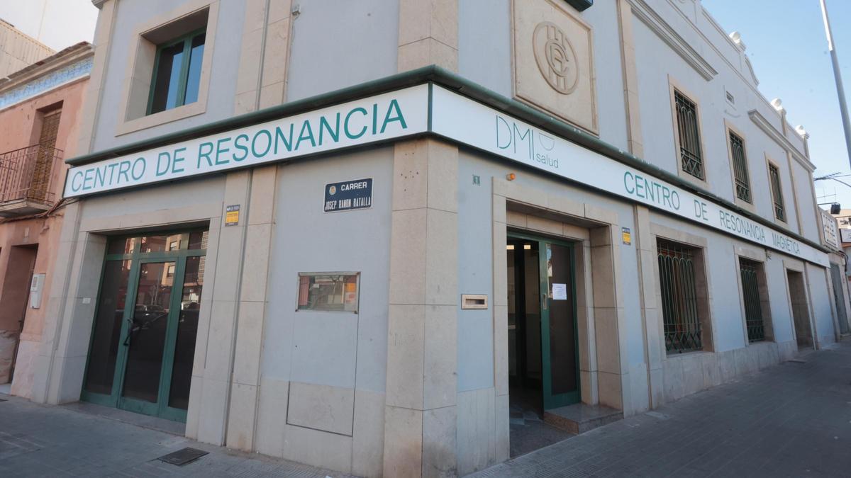 Las nuevas instalaciones se encuentran ubicadas en la antigua sede de la Caixa Rural, en la calle Sant Manuel, 1, de Vila-real.