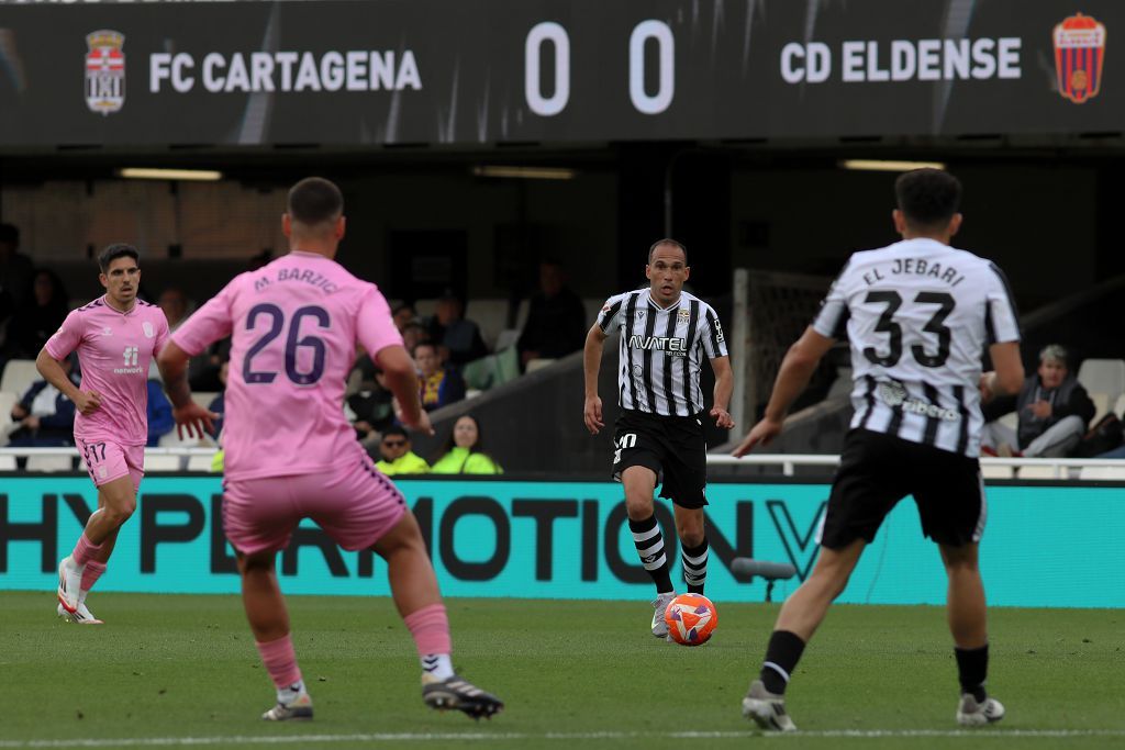 Todas las imágenes del encuentro entre el FC Cartagena y el Eldense
