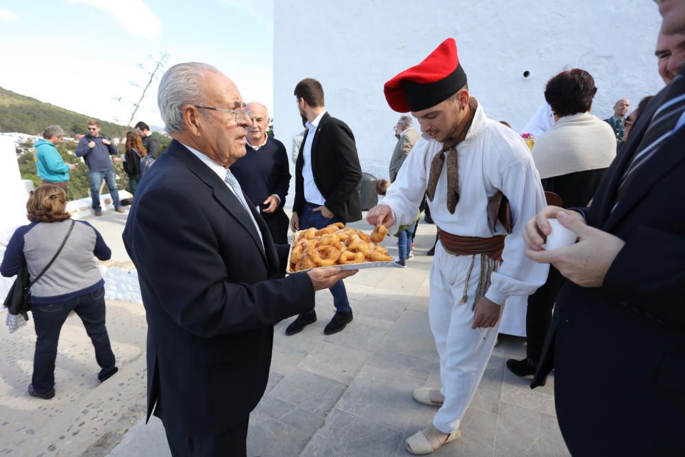 Santa Eulària celebra su día grande