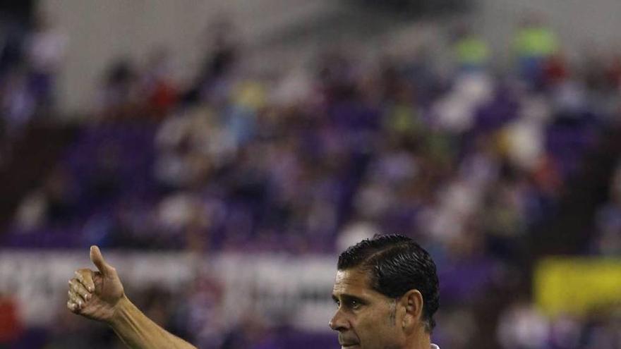 Hierro hace un gesto en el partido del Oviedo en Valladolid.