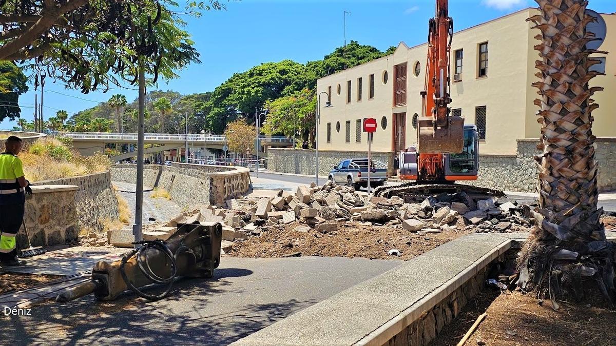 Trabajos de la colocación del segundo puente de San Andrés.