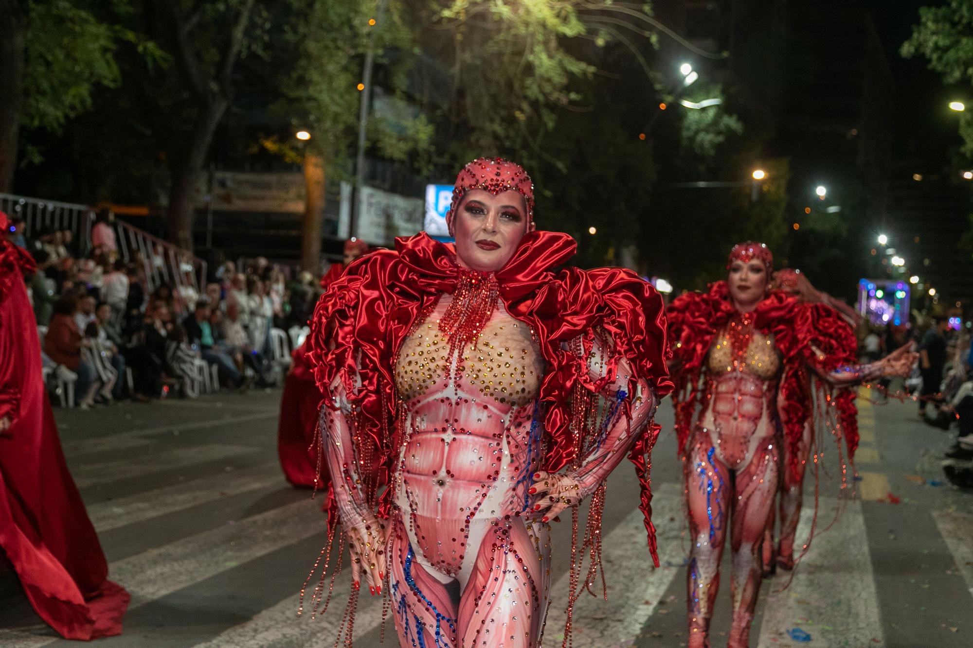 Las mejores imágenes del desfile y la lectura del Testamento de la Sardina