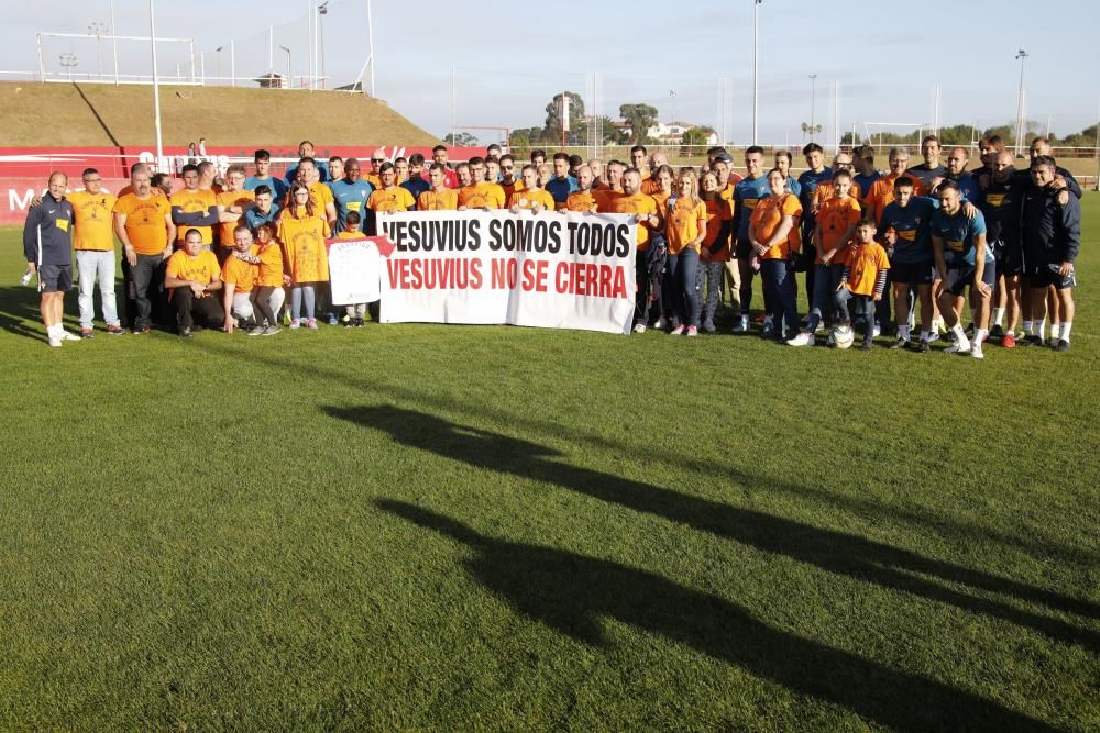 El Sporting, con la plantilla de Vesuvius