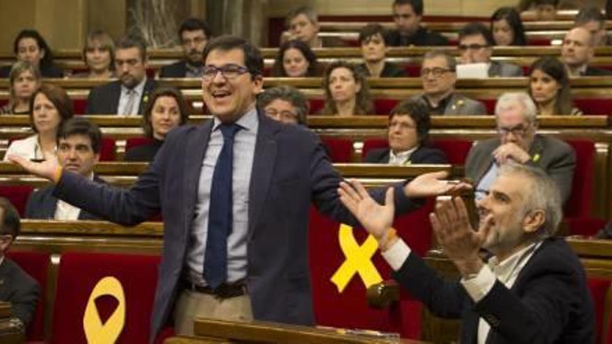 José María Espejo, vicepresident segon del Parlament (Cs), parlant des de l&#039;hemicicle