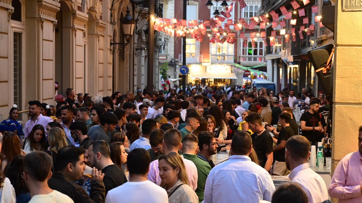 Cruces de mayo en Cartagena viernes 5 de mayo