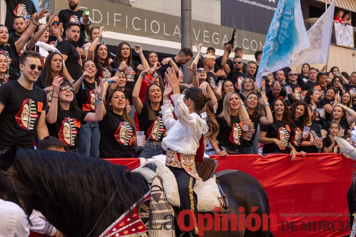 Gran desfile en Caravaca (bando Caballos del Vino)