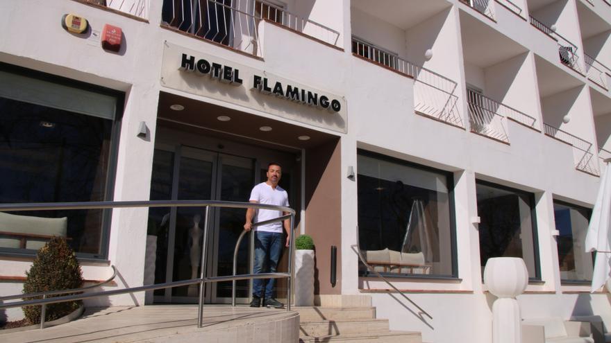 Oferir feina als refugiats ucraïnesos que allotja: el cas de l&#039;hotel Flamingo de l&#039;Estartit