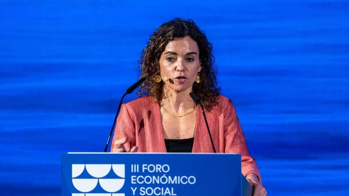 Rosario Sánchez, secretaria de estado de Turismo: "Si el turismo no respeta el medioambiente y redistribuye riqueza, no es viable económicamente"