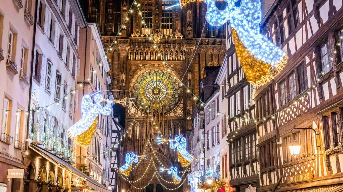 Estrasburgo es uno de los destinos europeos típicos en Navidad.