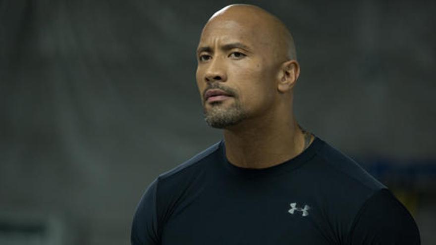 &#039;Fast &amp; Furious 8&#039;: Dwayne Johnson acusa els seus companys de &quot;gallines&quot;