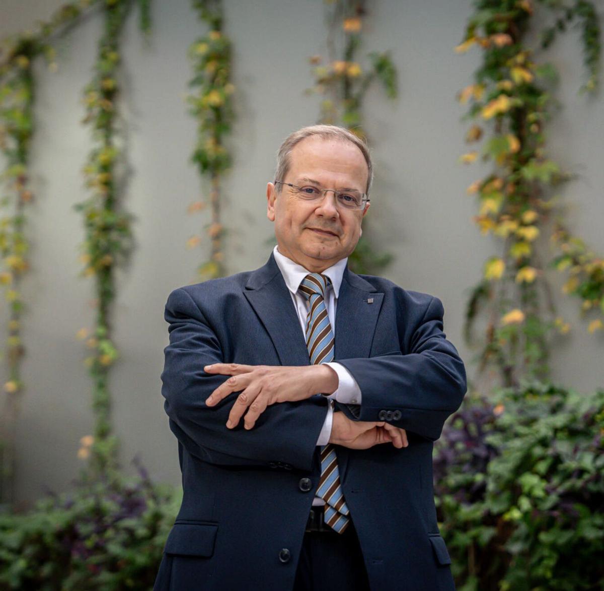 Ramon Bassas, director general d’Afers Religiosos de la Generalitat: "Els joves troben en  la religió una manera de canalitzar sentiments"