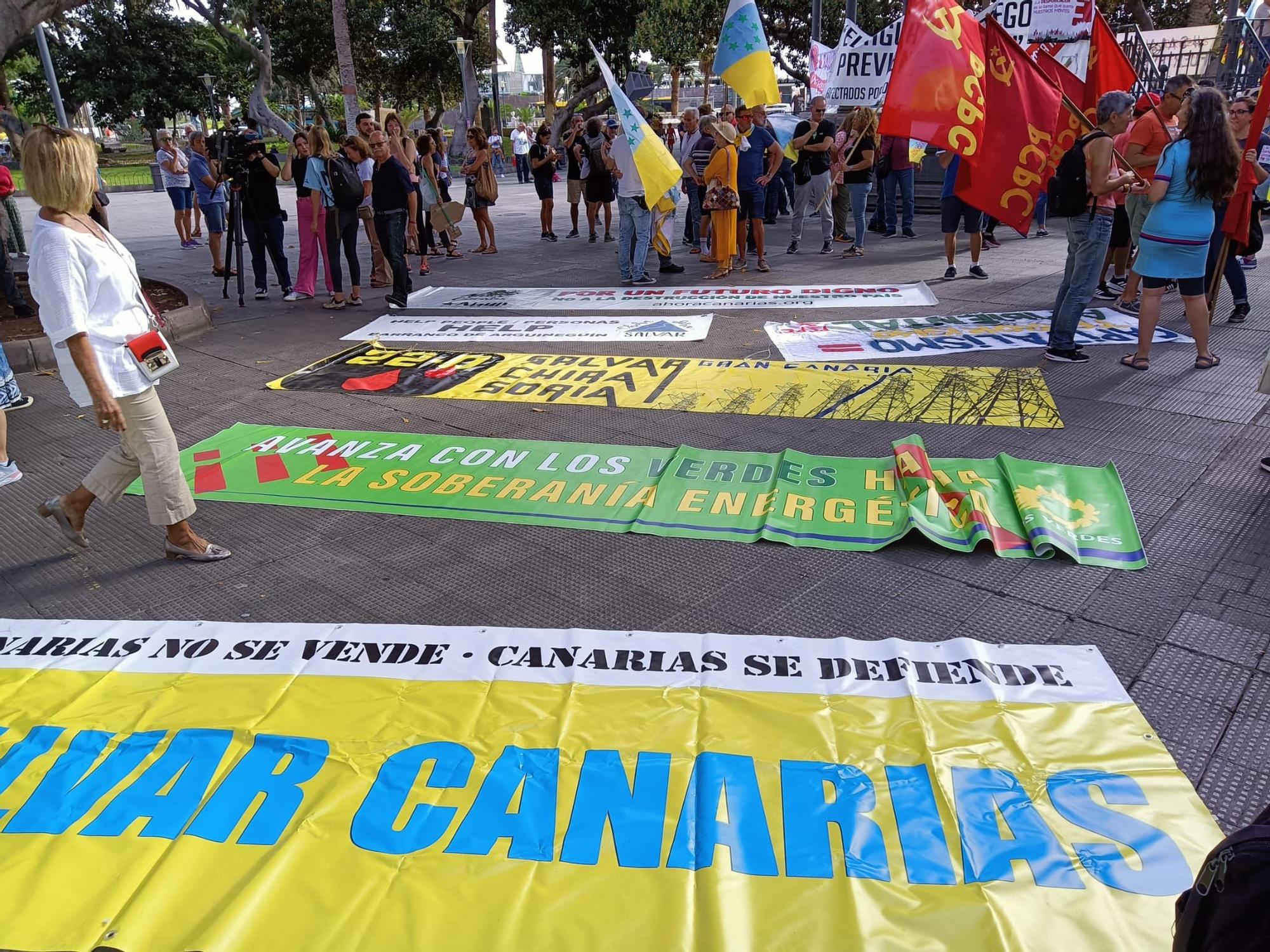 Manifestación en San Telmo contra Chira Soria