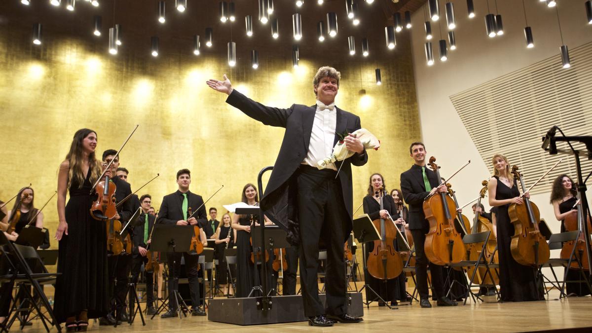 Imagen del concierto de primavera OFUA celebrado en el ADDA en el año 2019.