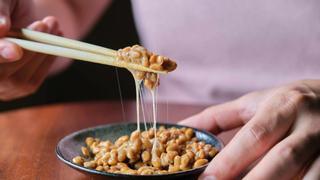 Natto, el superalimento japonés que arrasa en las redes