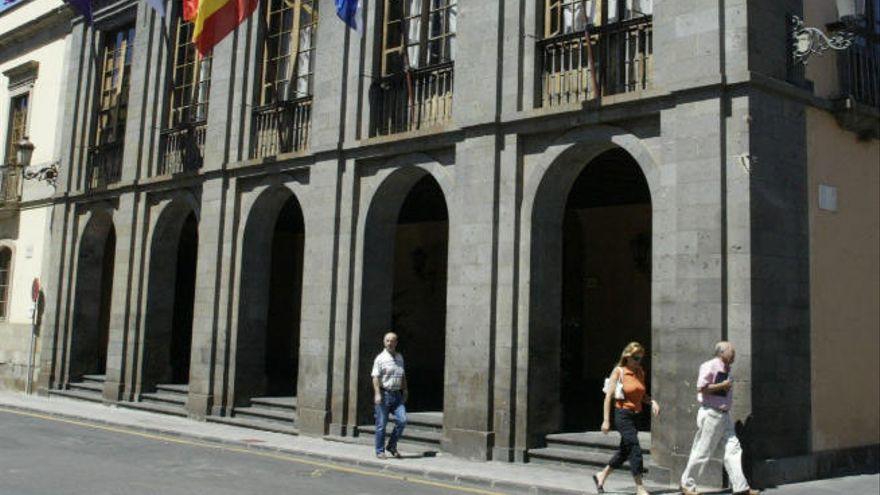 Fachada del Ayuntamiento de La Laguna.