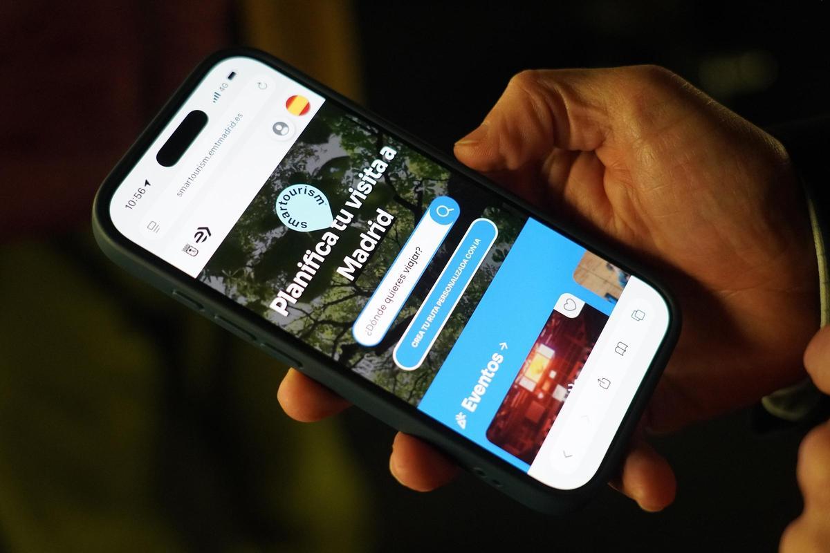 'Smart tourism', la nueva 'app' para planificar visitas turísticas y transporte en Madrid.
