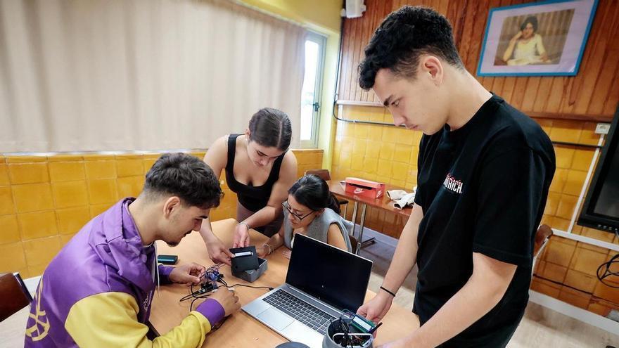 Tenerife Students Reach Semifinals of National Efigy Technological Contest