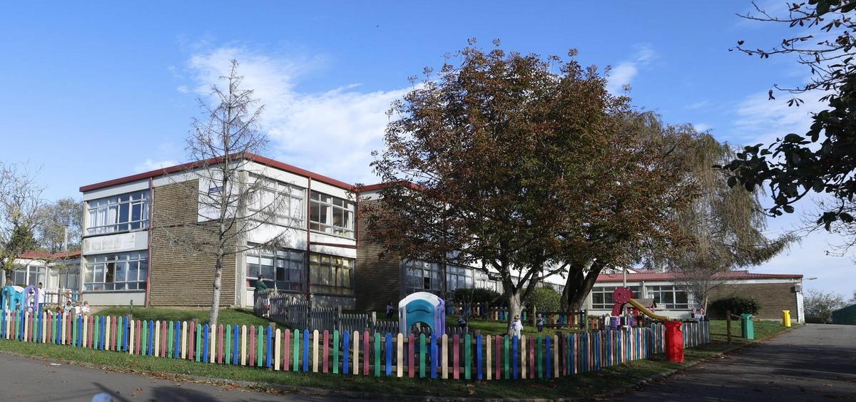 El colegio de Campiello, en Piedras Blancas.