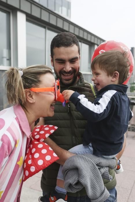 Celebración del día del niño hospitalizado en el HUCA