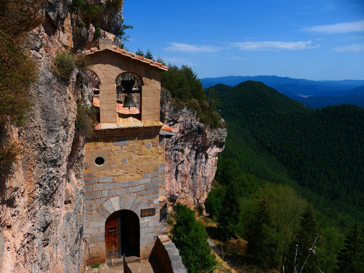 Subida al Santuario de Santa Maria de Montgrony