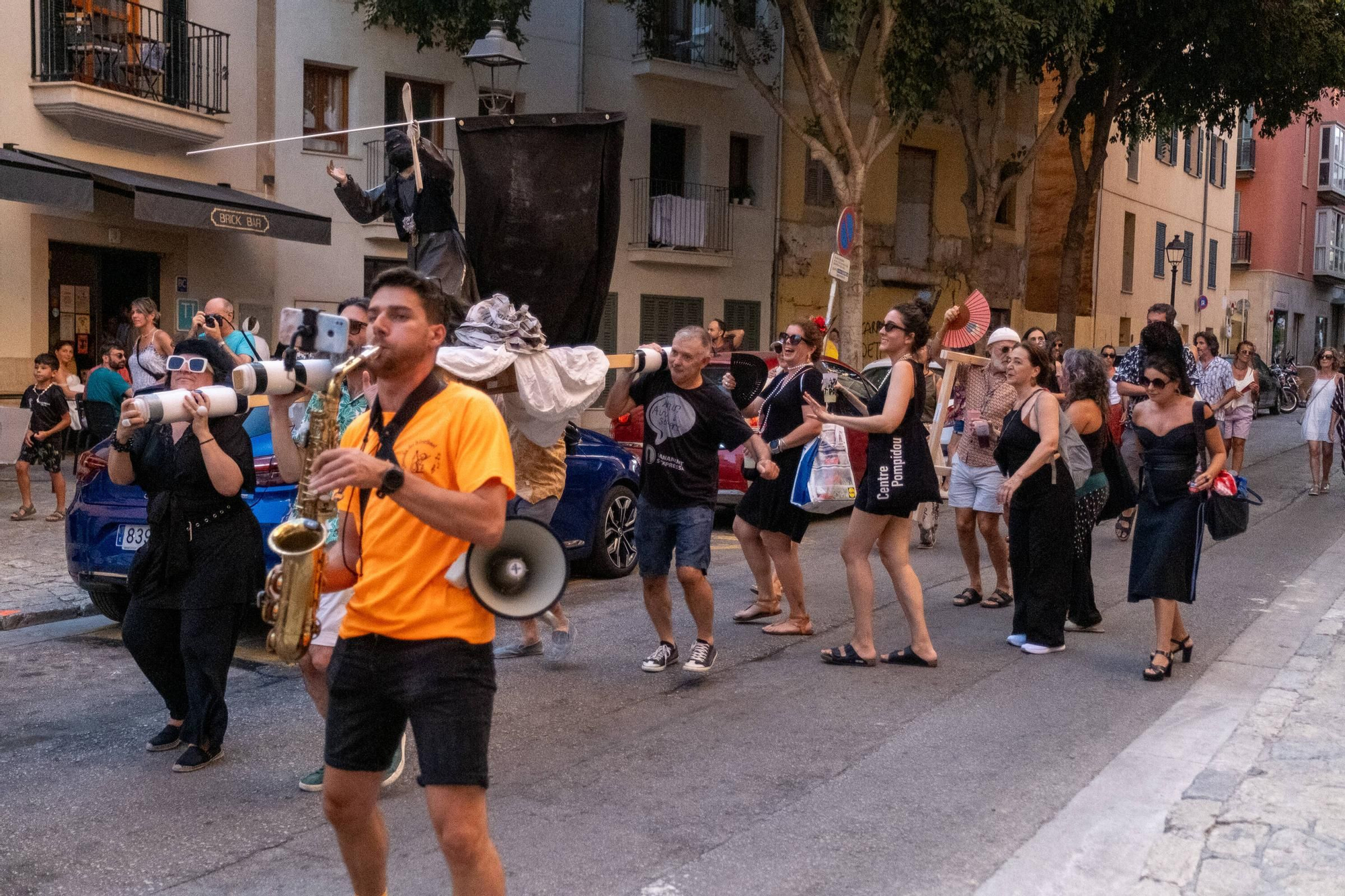 FOTOS | Sant Rescat da el pistolezado de salida a las fiestas de Canamunt