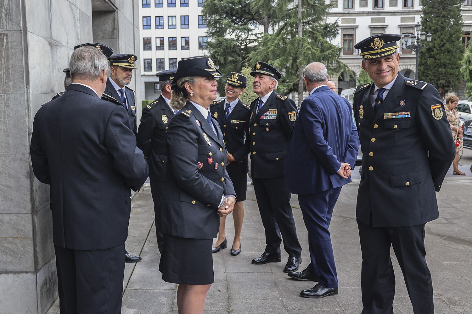 En imágenes: la toma de posesión del nuevo Jefe Superior de la Policía Nacional en Asturias