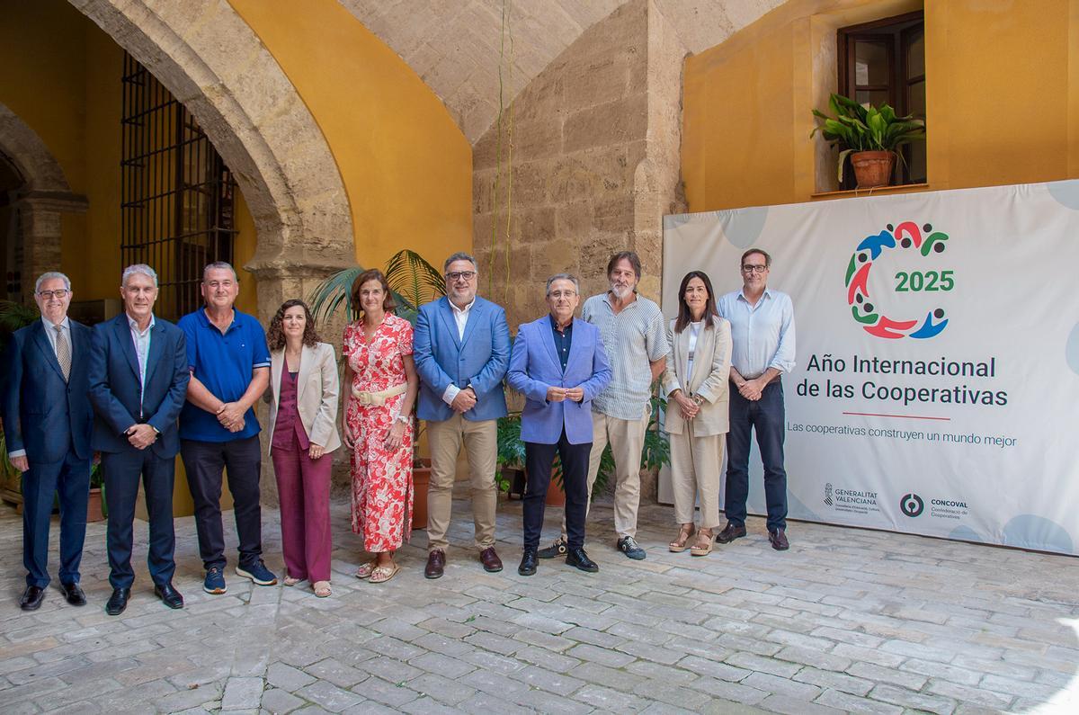 El consejo rector de la Confederació de Cooperatives de la Comunitat Valenciana (Concoval).