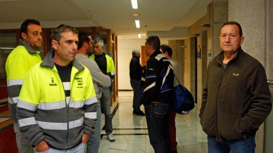 Huelga de los trabajadores del servicio de alumbrado del Ayuntamiento