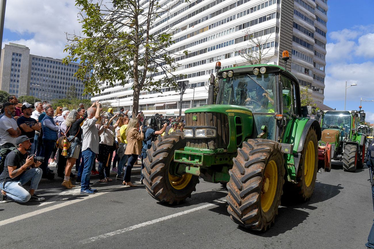 Tractorada del sector primario en Las Palmas de Gran Canaria (21/02/24)