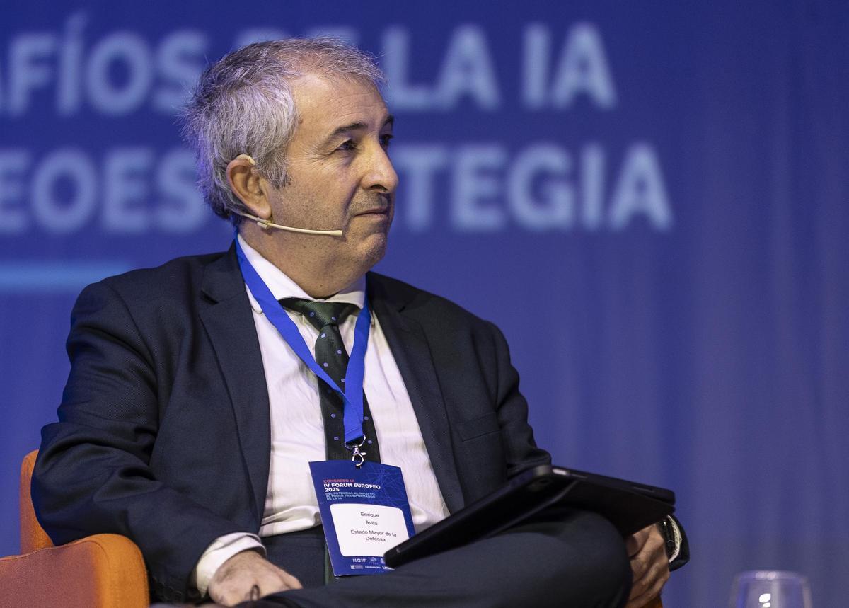 Enrique Ávila, director del Centro de Referencia de Inteligencia Artificial del Estado Mayor de la Defensa