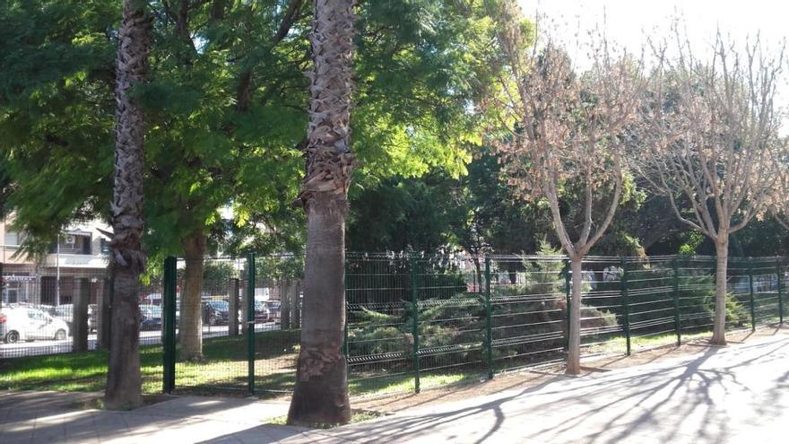 Nueva zona de socialización canina en el Parque del Oeste.