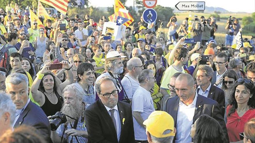 Los políticos presos llegan a Cataluña en plena distensión