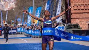 Fotyen Tesfay, ganadora del Maratón de Barcelona y segunda maratoniana más rápida de la historia