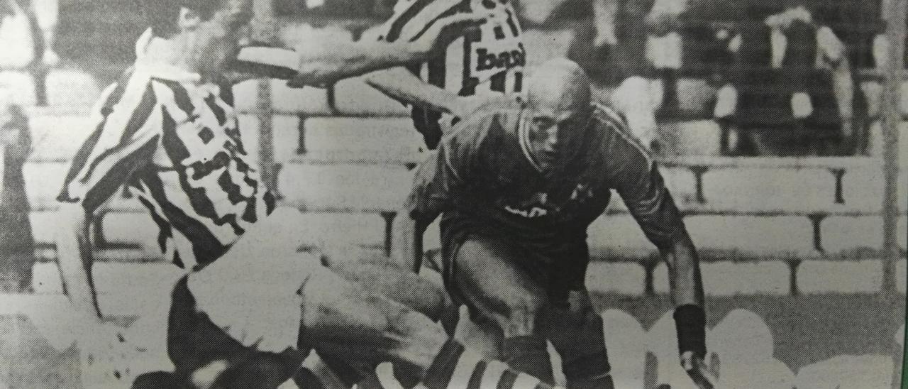 Górriz y Dertycia en el partido Real Sociedad-Tenerife de 1993.