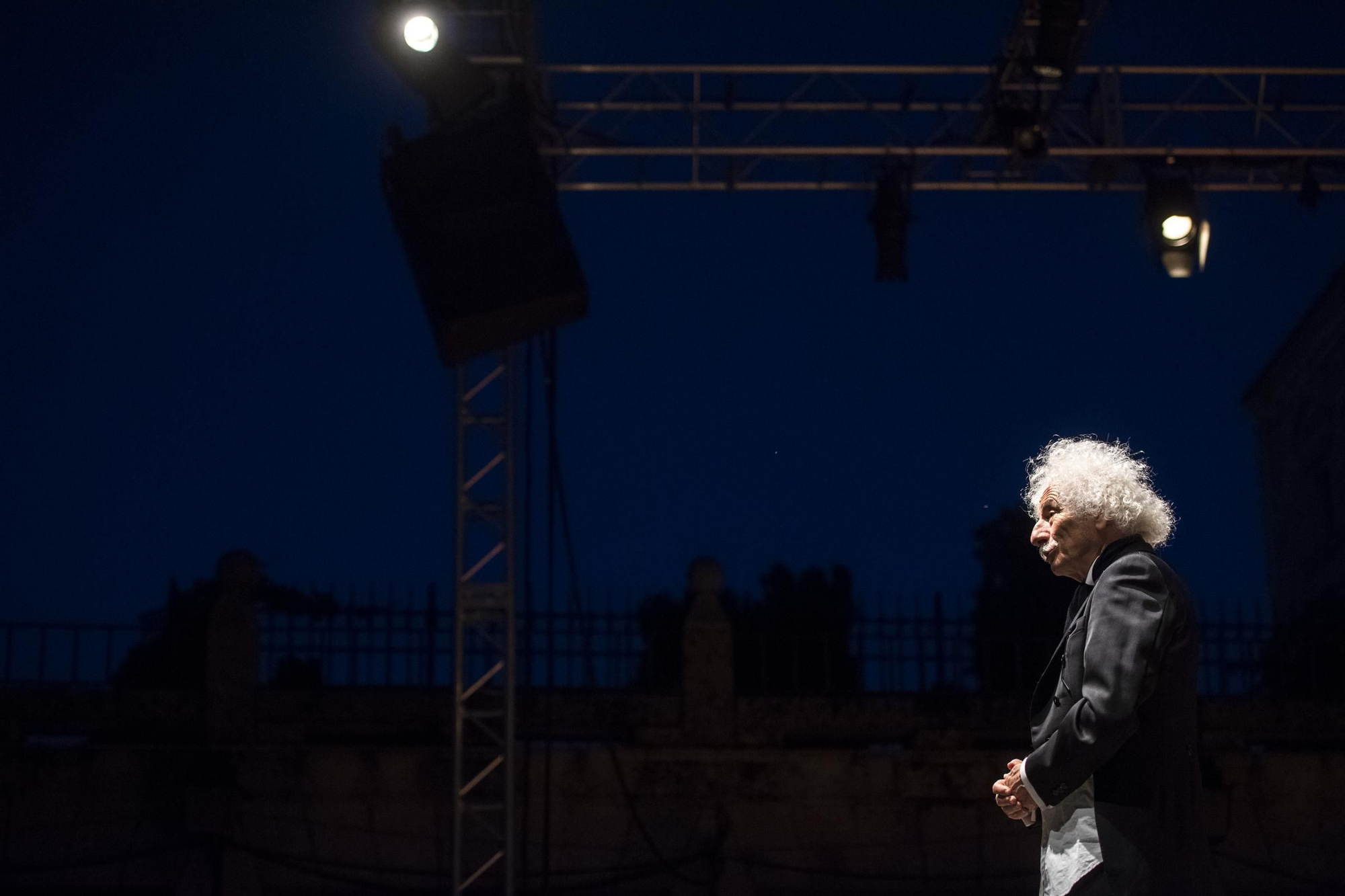 El Brujo conquista Cáceres
