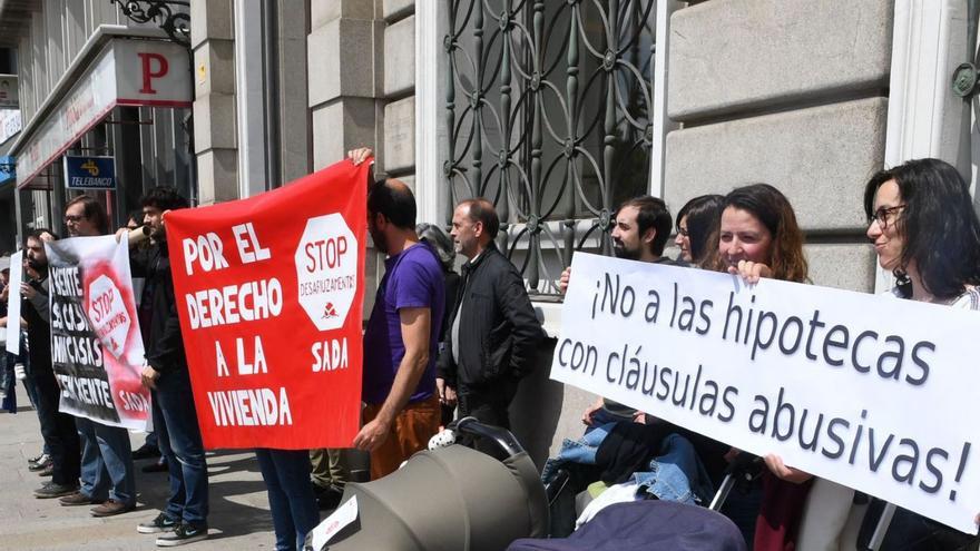 Más de una solicitud de desahucio al día en A Coruña en el primer semestre del año, 64 menos que en 2021