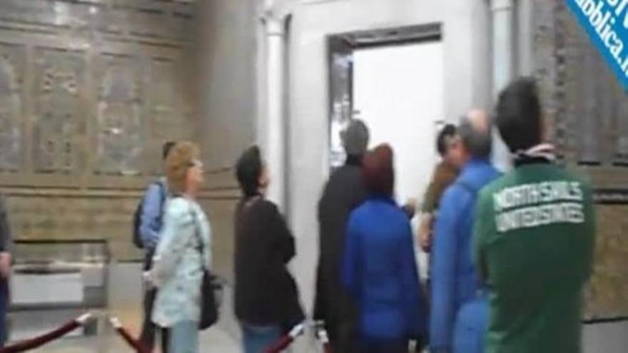 El momento en el que los terroristas atacan el Museo del Bardo