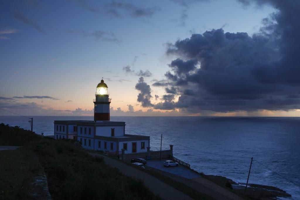 Las imágenes sin mascarilla de las portadas de FARO en 2020