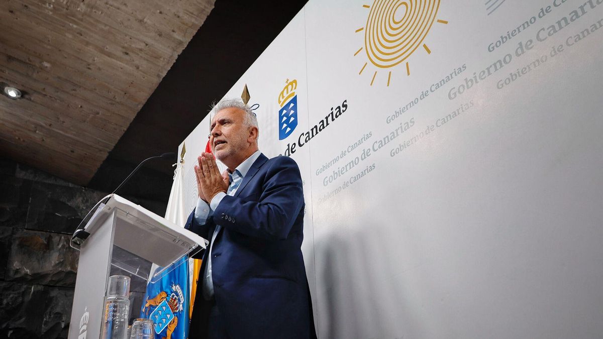 Ángel Víctor Torres.