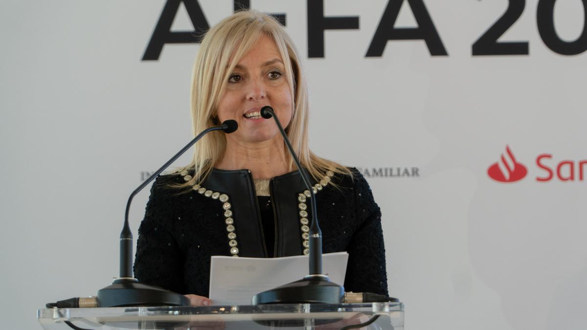 Maite Antón, presidenta de la AEFA en Alicante.