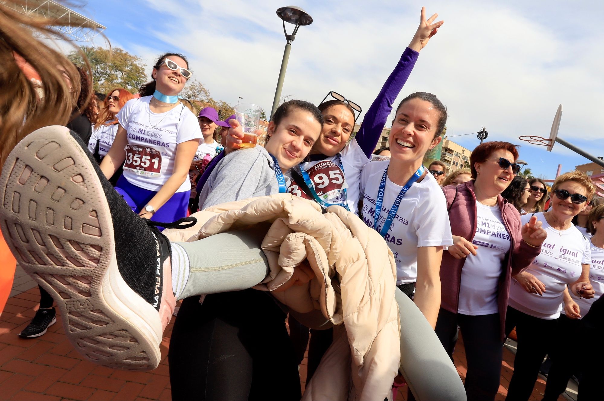 Más que un evento deportivo: las mejores fotos de la zona Hospitality de la Carrera de la Mujer